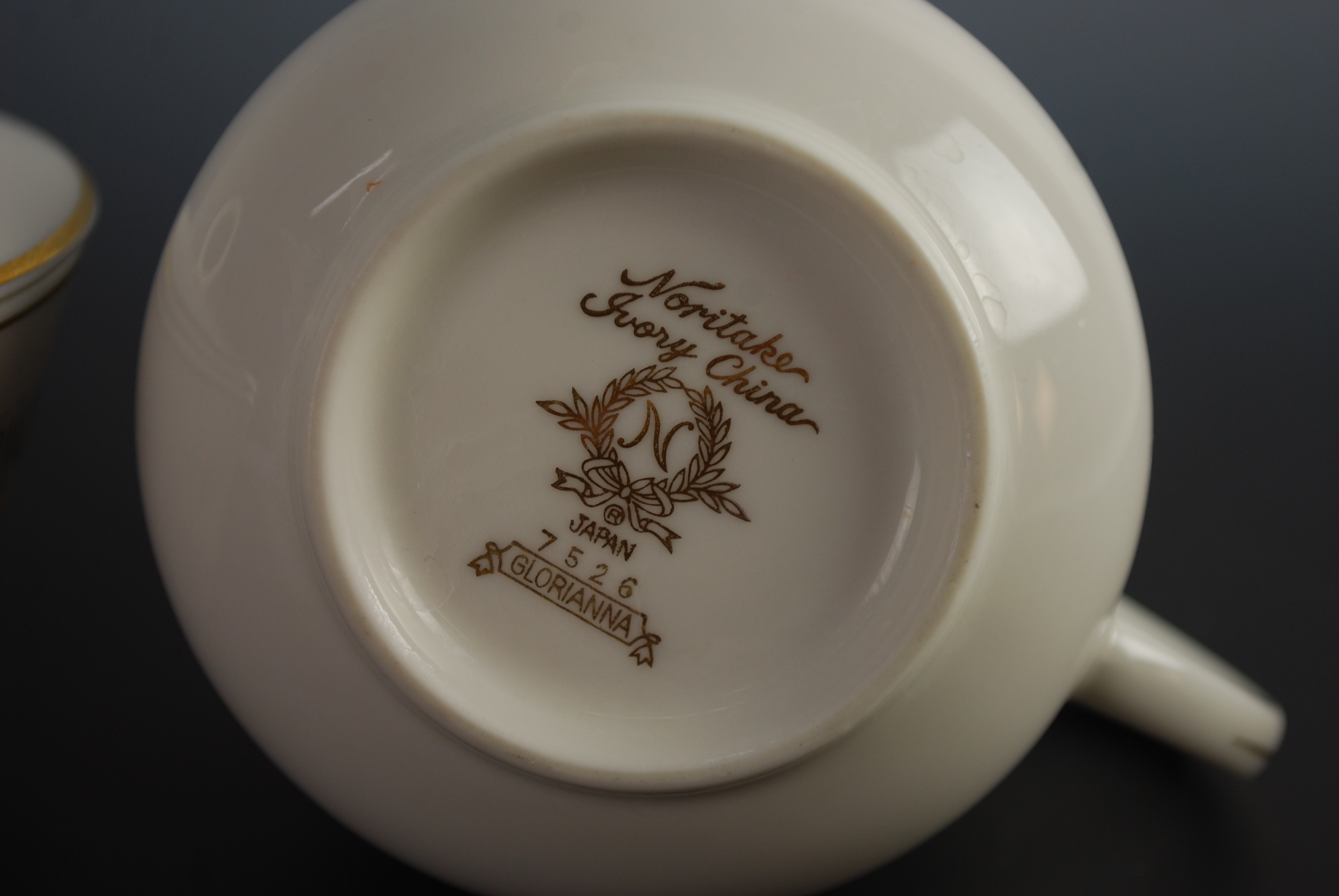 Noritake Glorianna Cream and Sugar Set