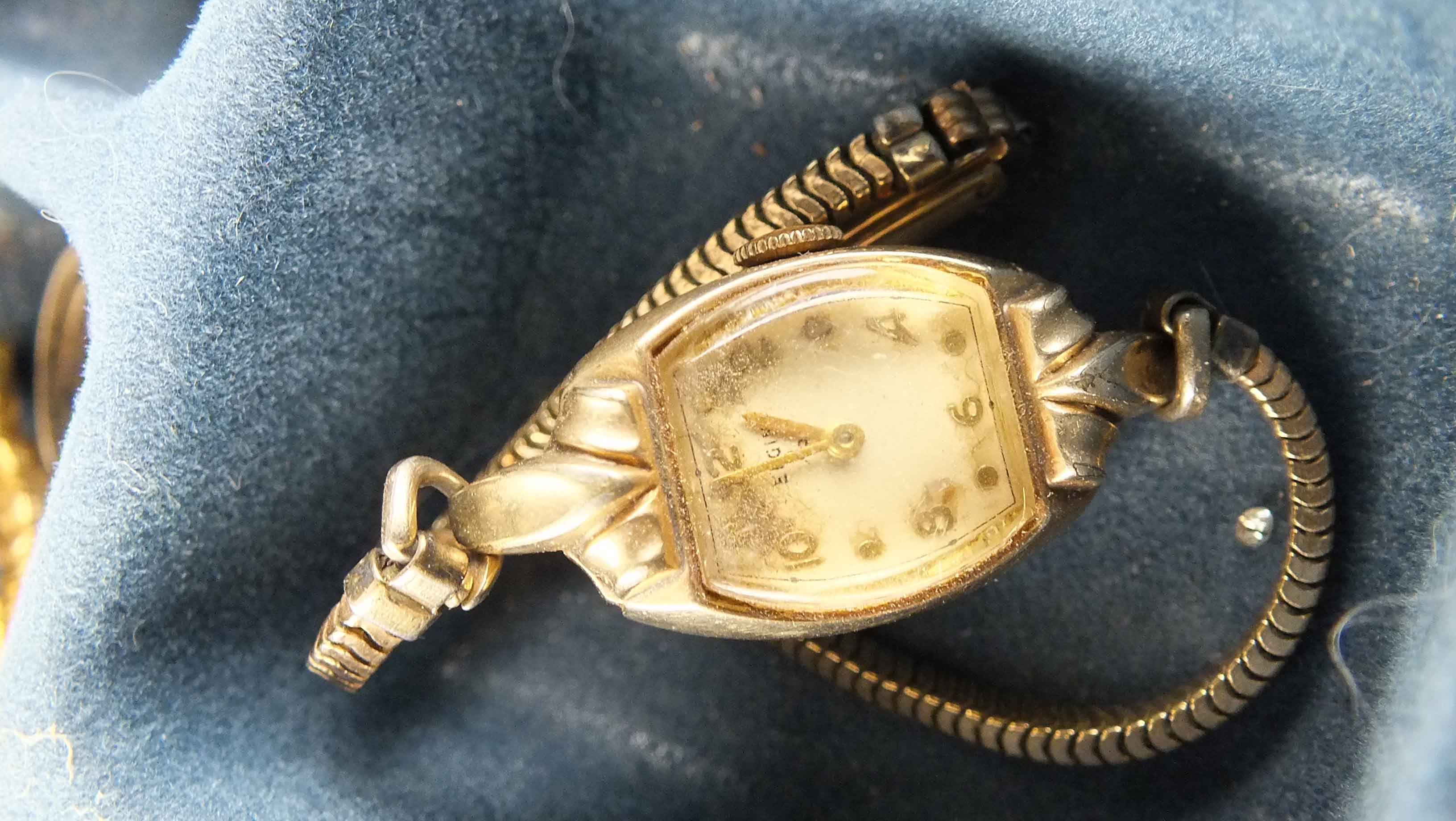 Assorted Vintage Costume Jewelry