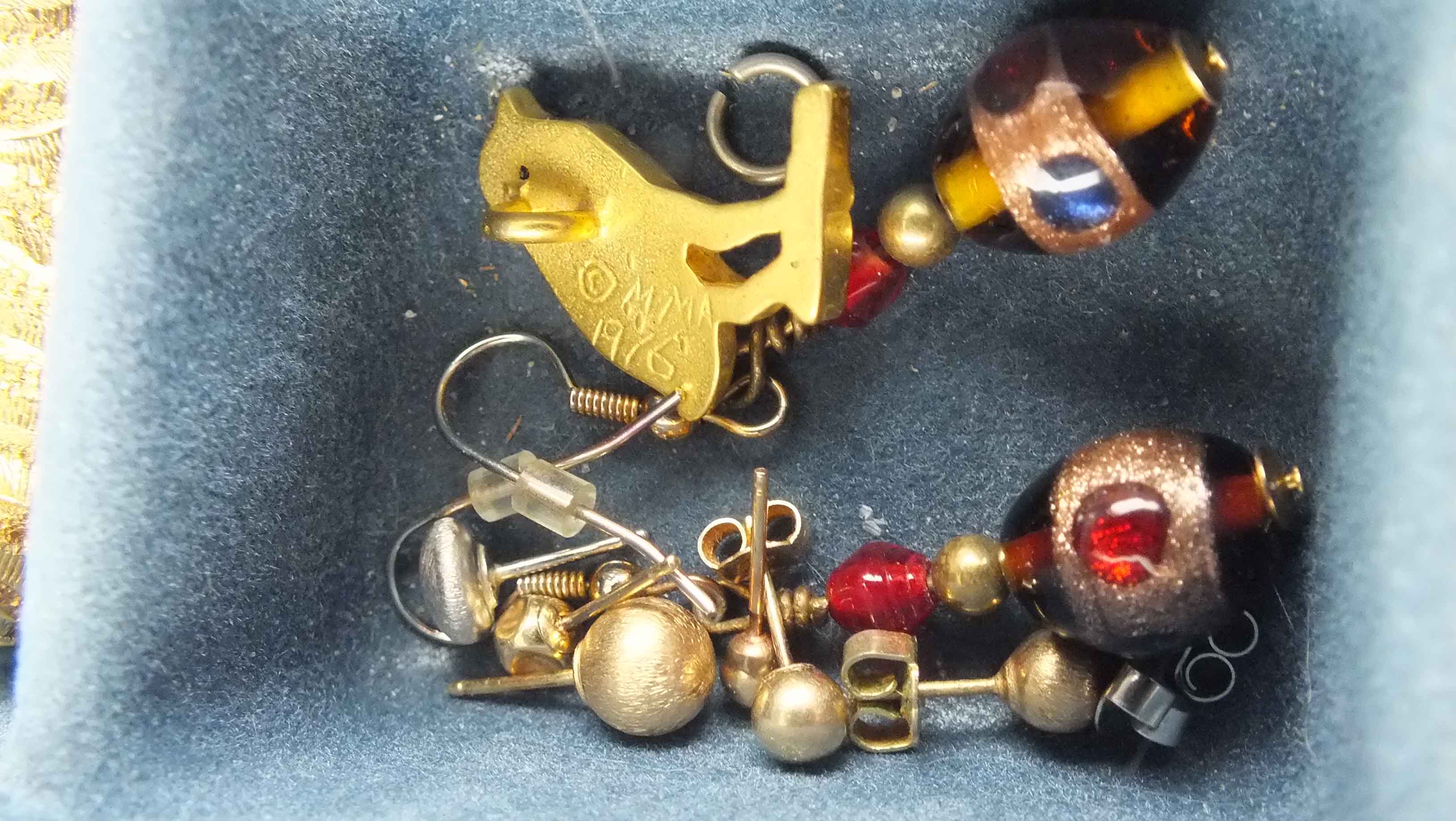 Assorted Vintage Costume Jewelry