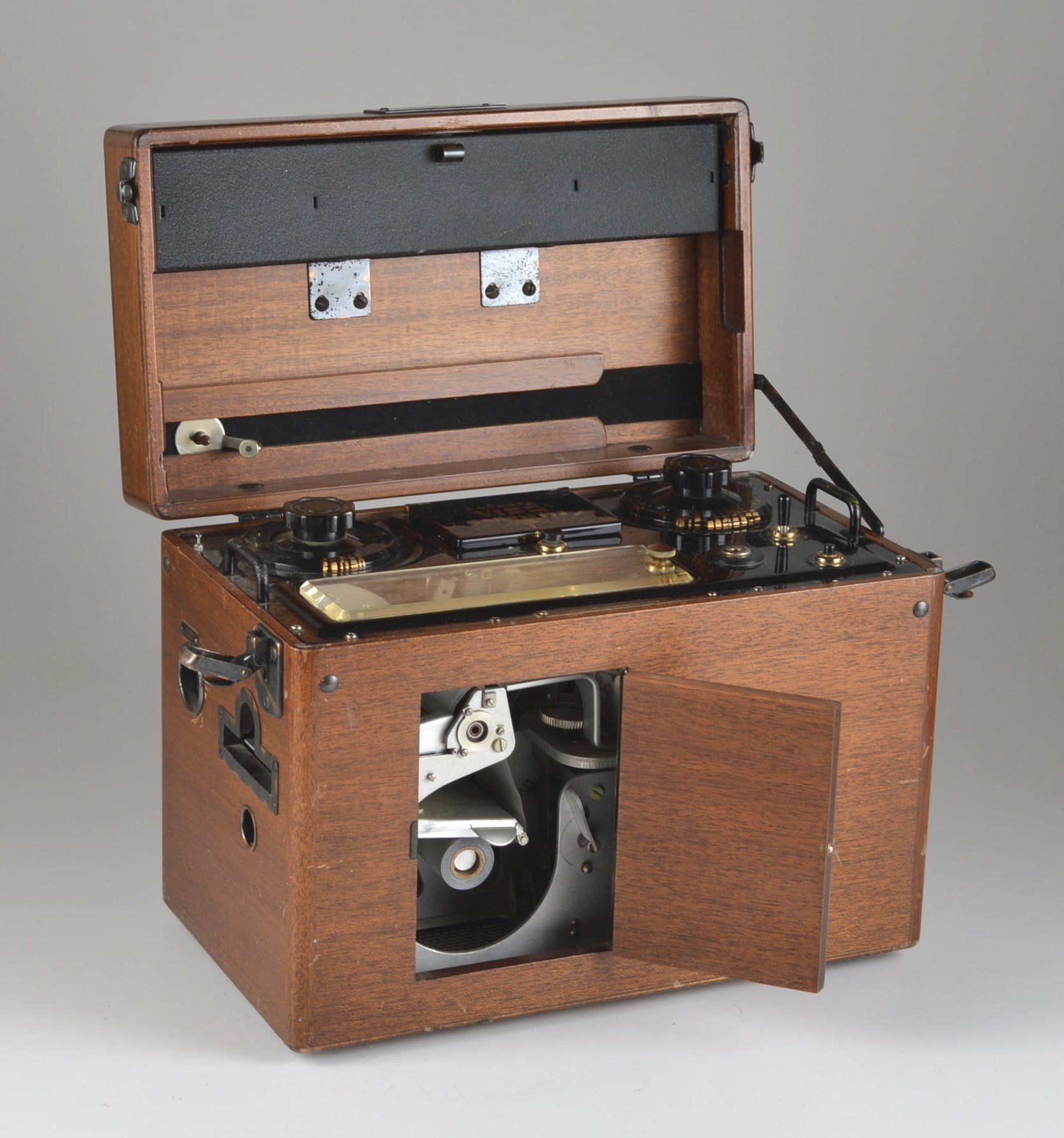 Vintage Sanborn Viso Cardiette Portable ECG in Wood Case