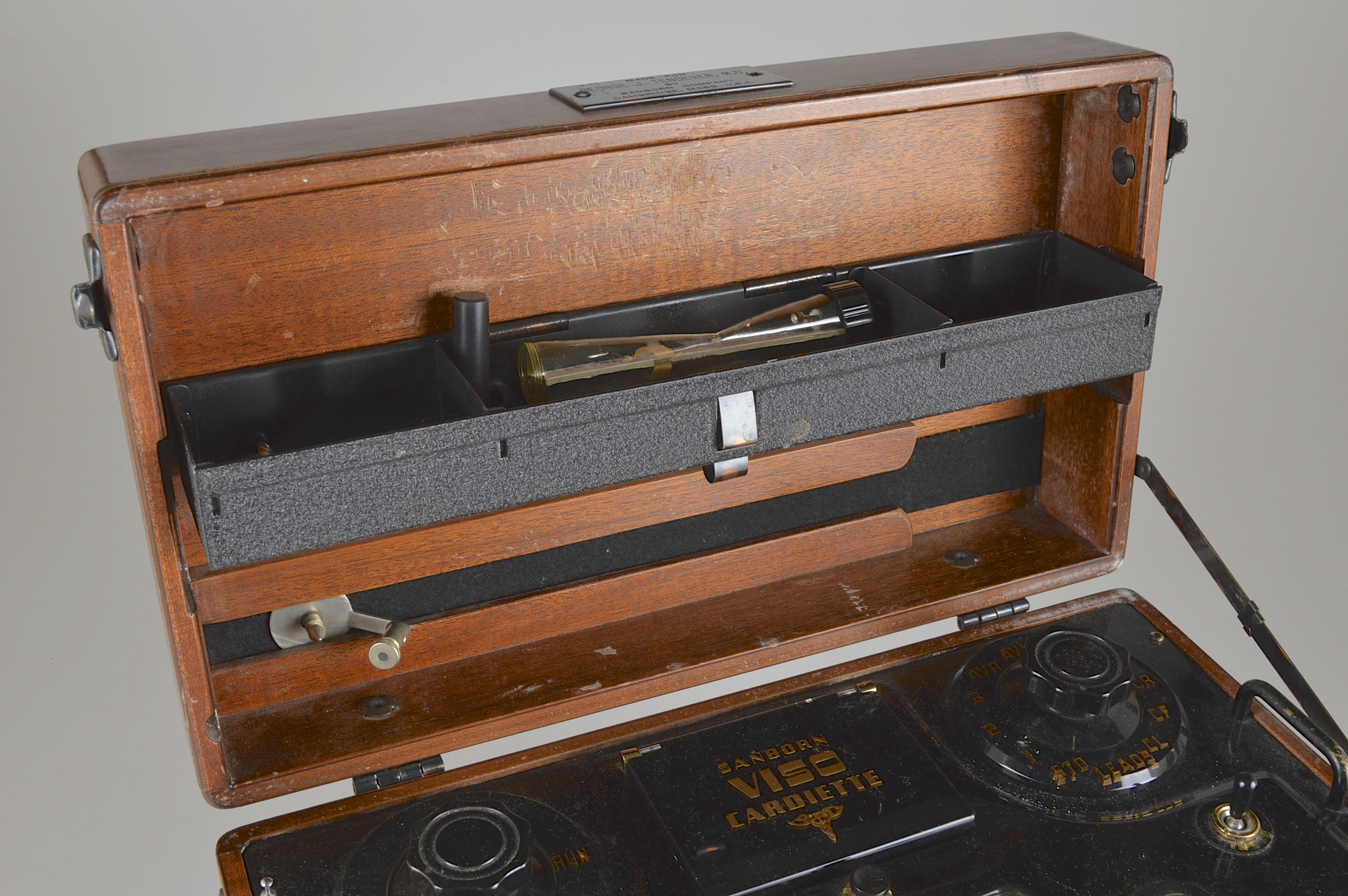Vintage Sanborn Viso Cardiette Portable ECG in Wood Case