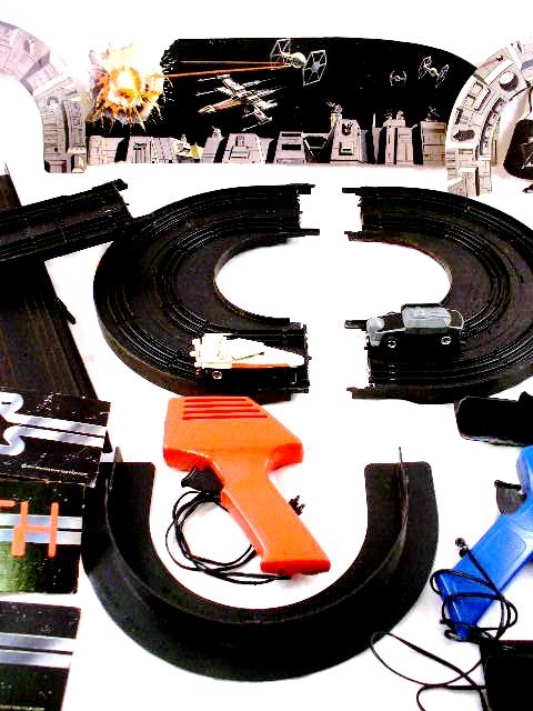 Star Wars "Duel at Death Star" Slotless Racing Set