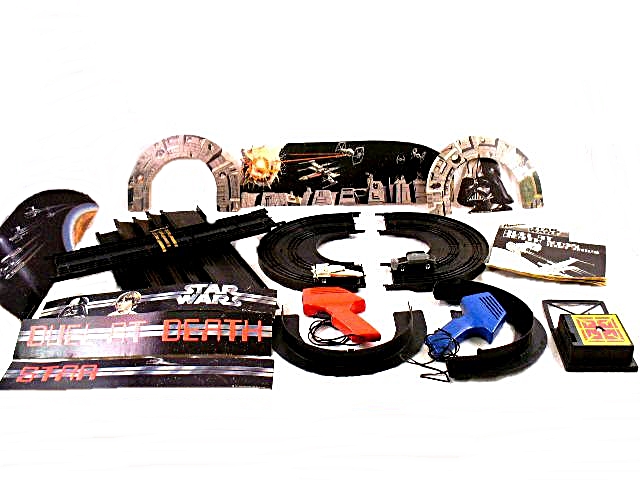 Star Wars "Duel at Death Star" Slotless Racing Set