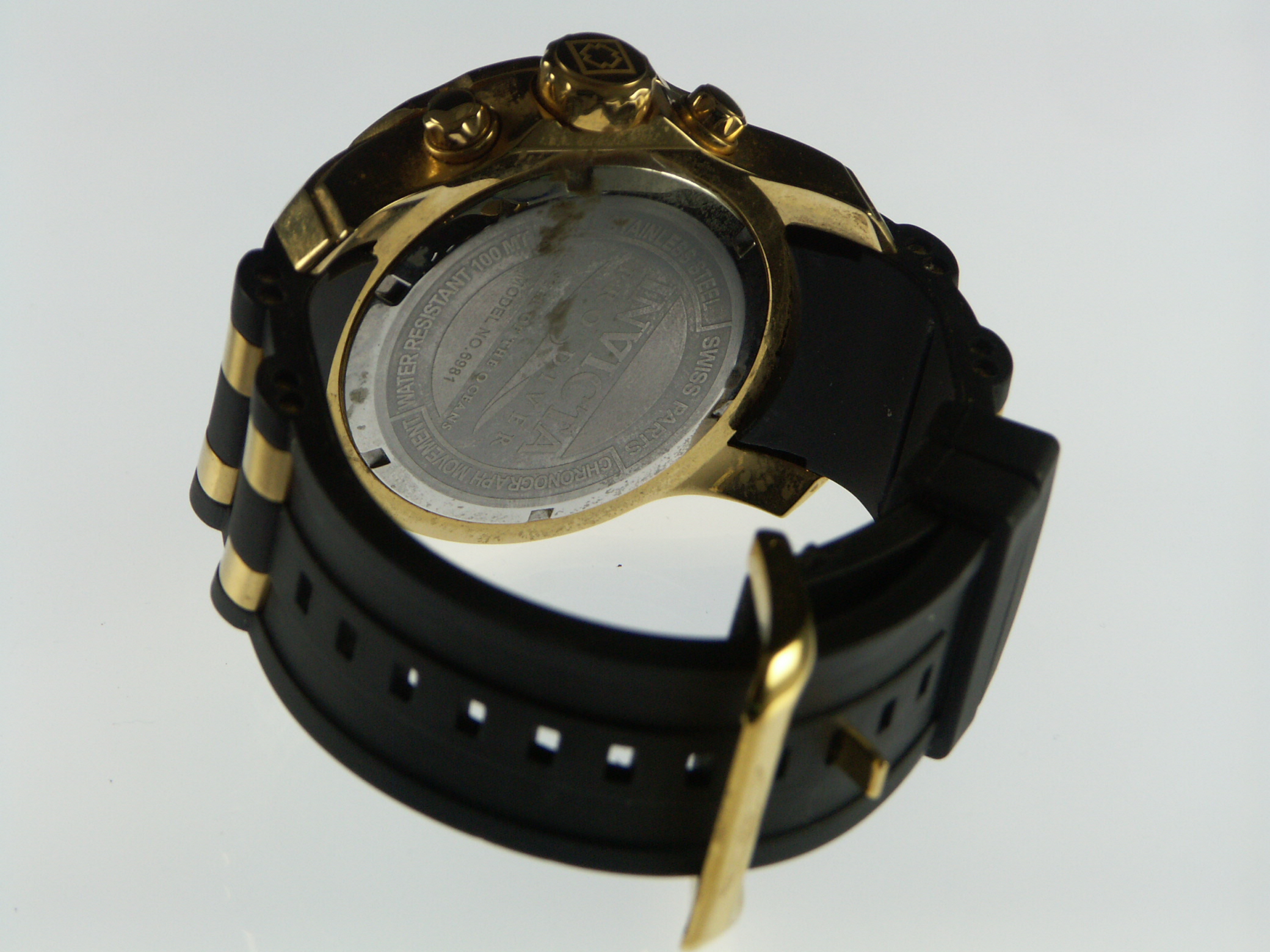 Invicta Men's Pro Diver Wrist Watch w/Black Dial - Model 6981