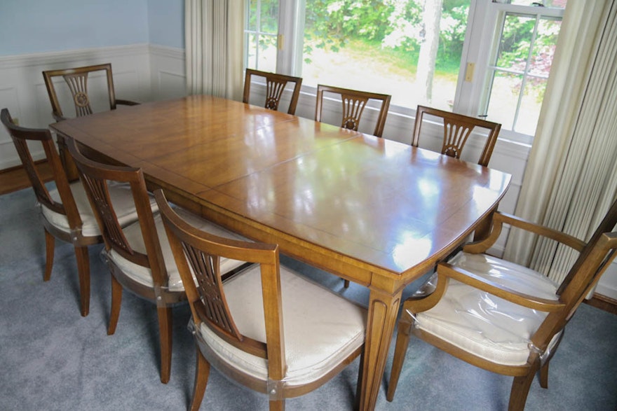 Henredon Dining Room table and chairs
