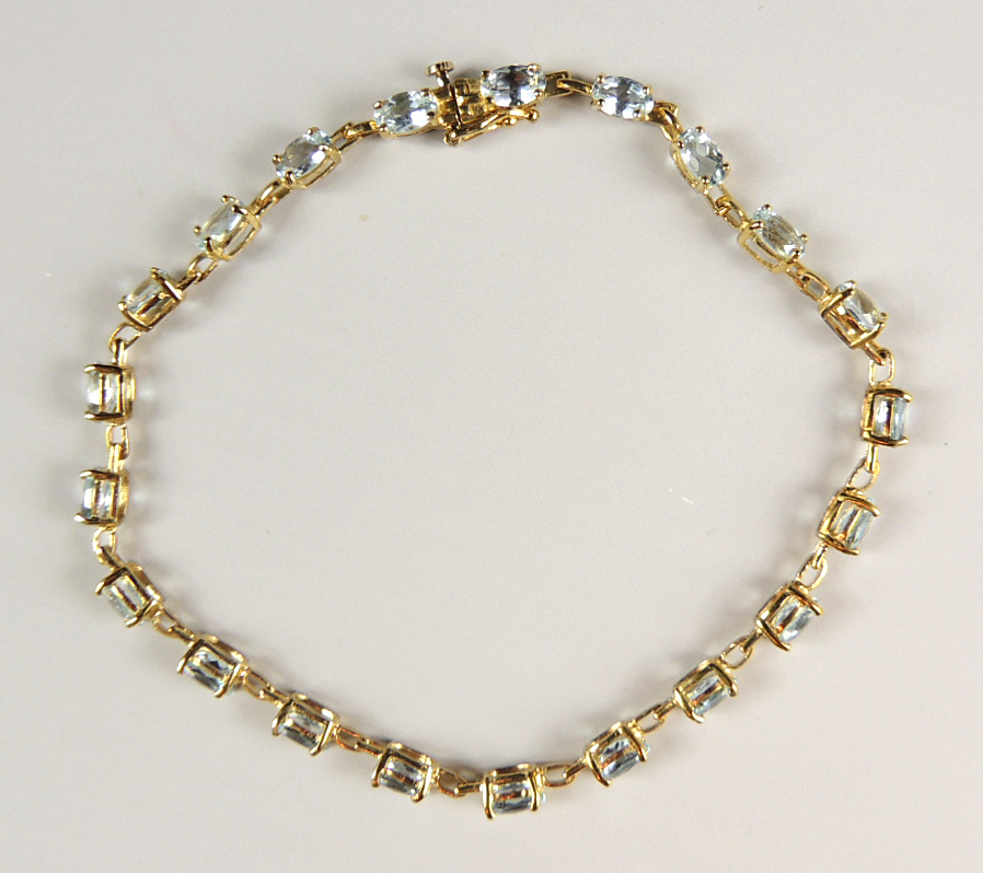 Aquamarine and 10KT Gold Bracelet