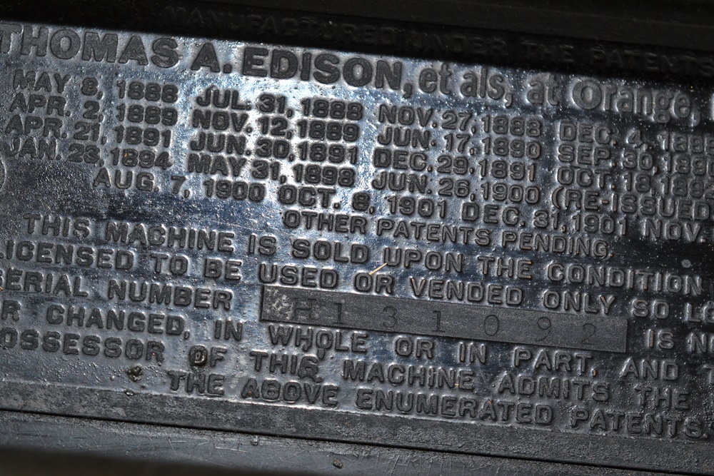 Circa 1908 Edison Model C Home Phonograph With Witches Hat Horn