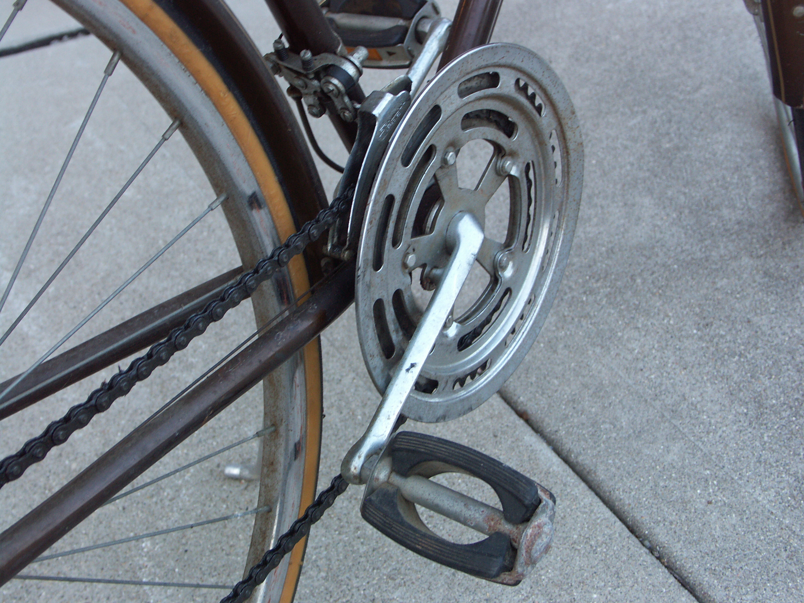 Vintage Schwinn Suburban 27" Bicycle