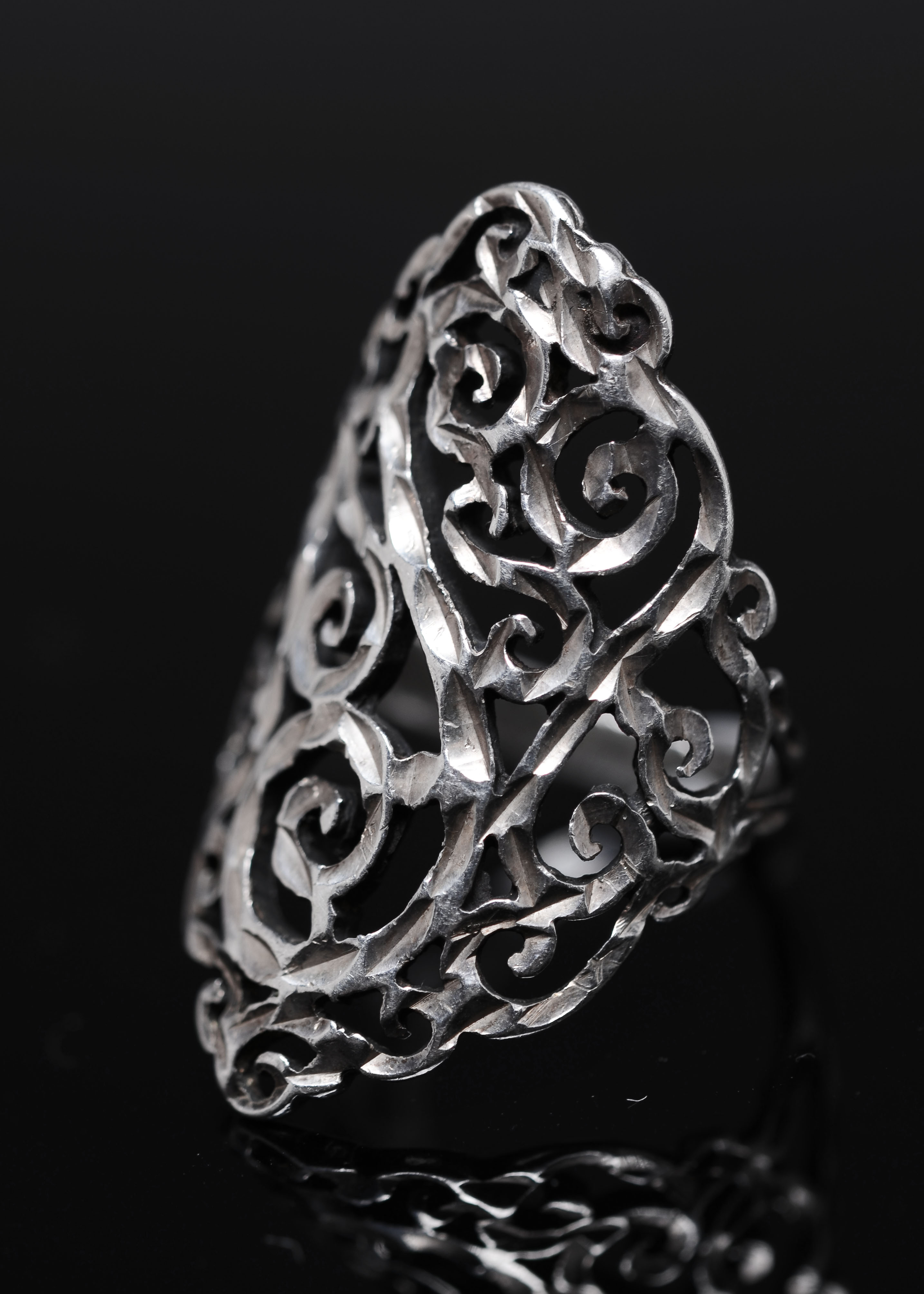 Two Sterling Silver Rings including a Butterfly Ring