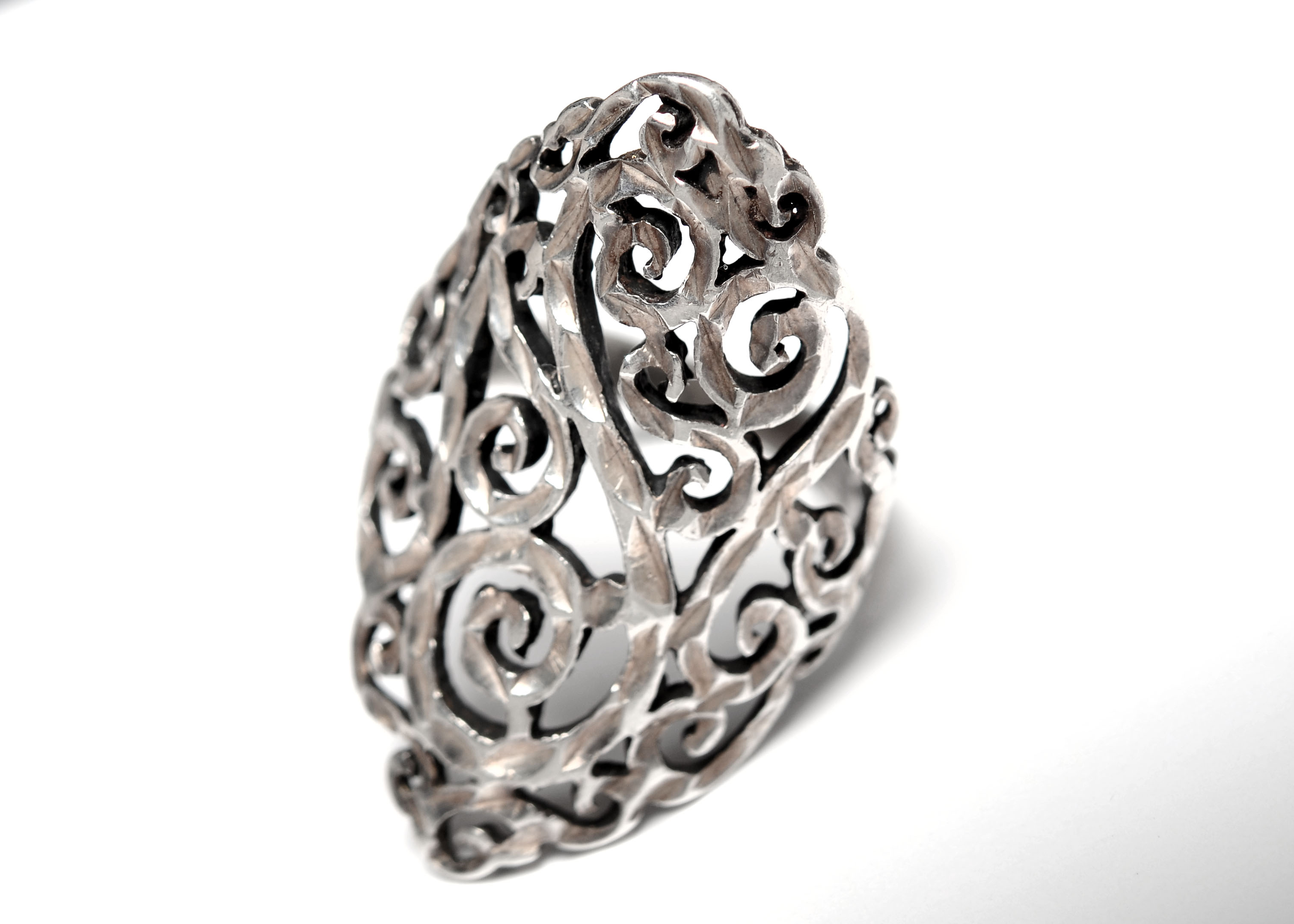 Two Sterling Silver Rings including a Butterfly Ring