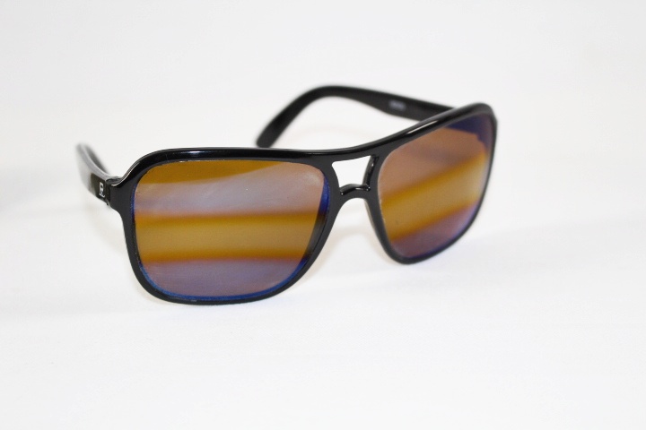 Vintage Vuarnet "Nautilux" Sunglasses #8003 and Case