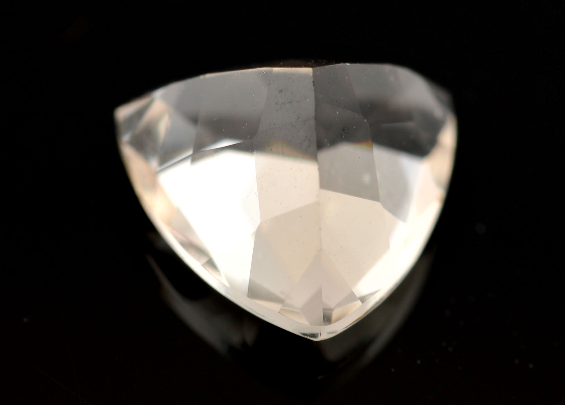 Two Loose 2.75 Carat Total Weight Yellow Labradorite Gemstones