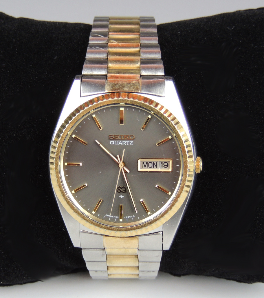 Vintage Mens Seiko SQ 7123A Wrist Watch