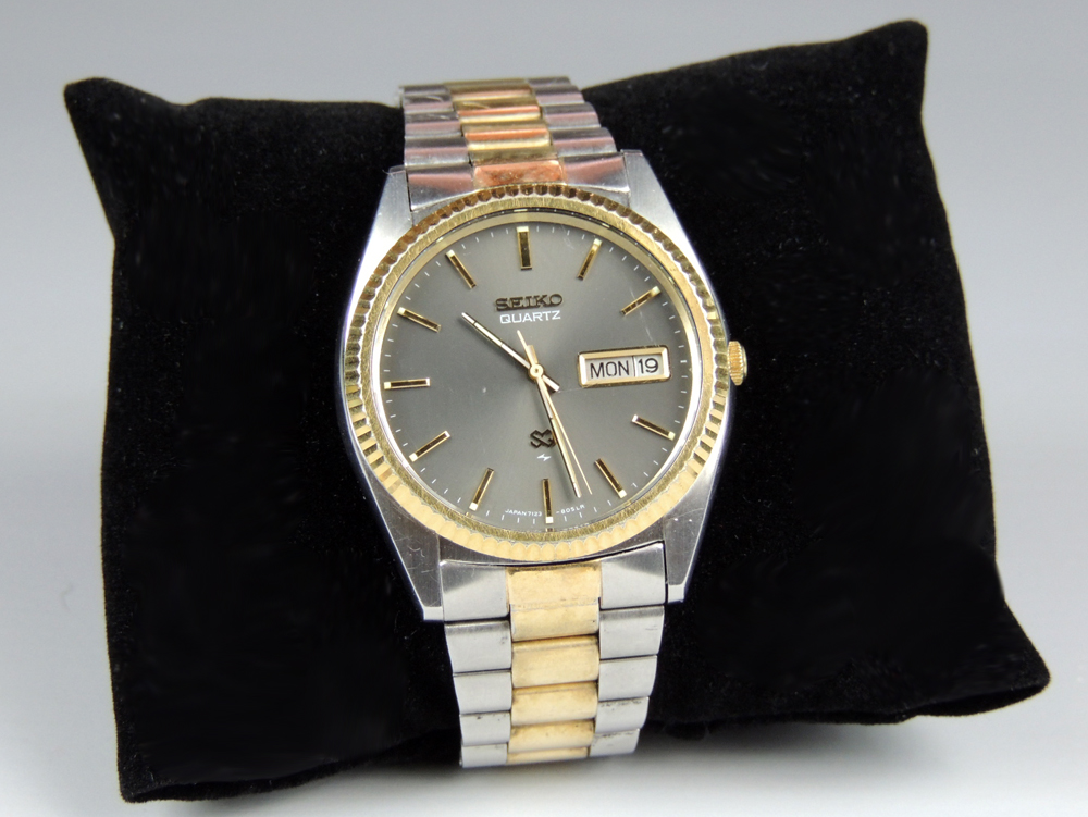 Vintage Mens Seiko SQ 7123A Wrist Watch