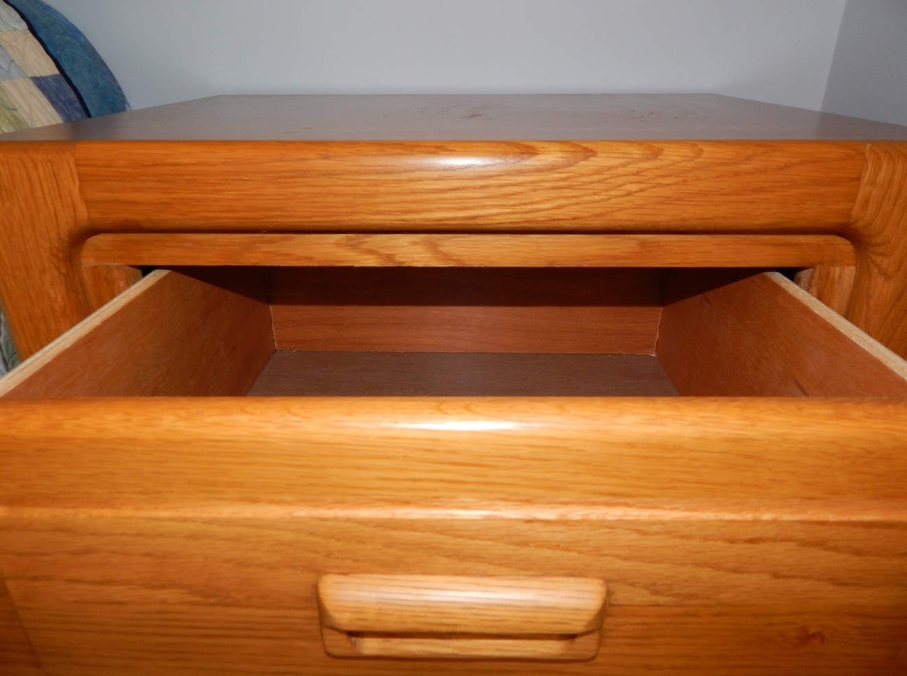 Stanley Oak Night Stand 