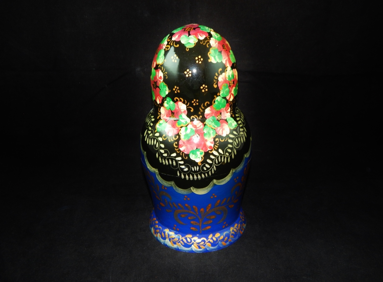 Large Set of Russian Matryoshka Nesting Dolls