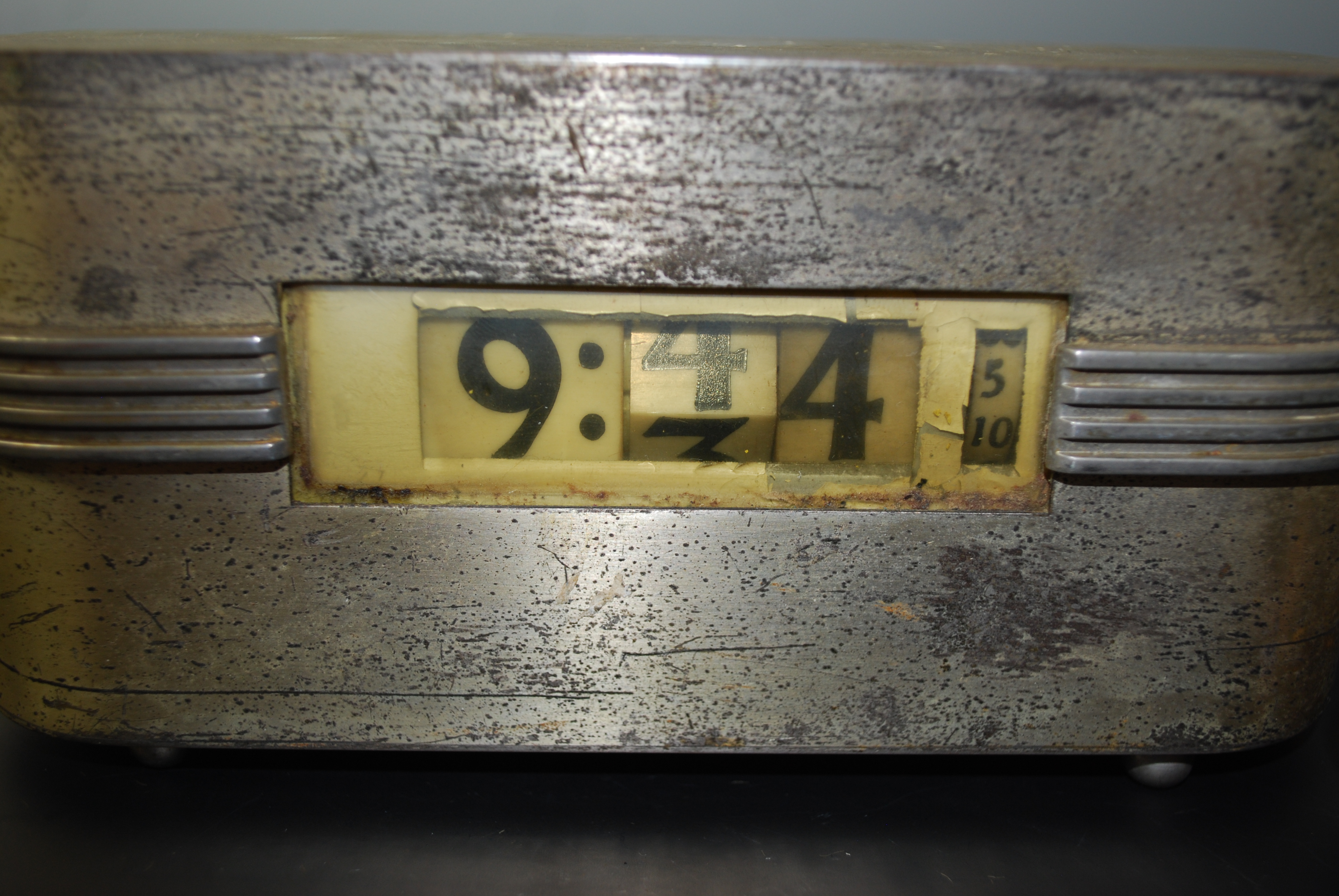 Lawson Electric Clock