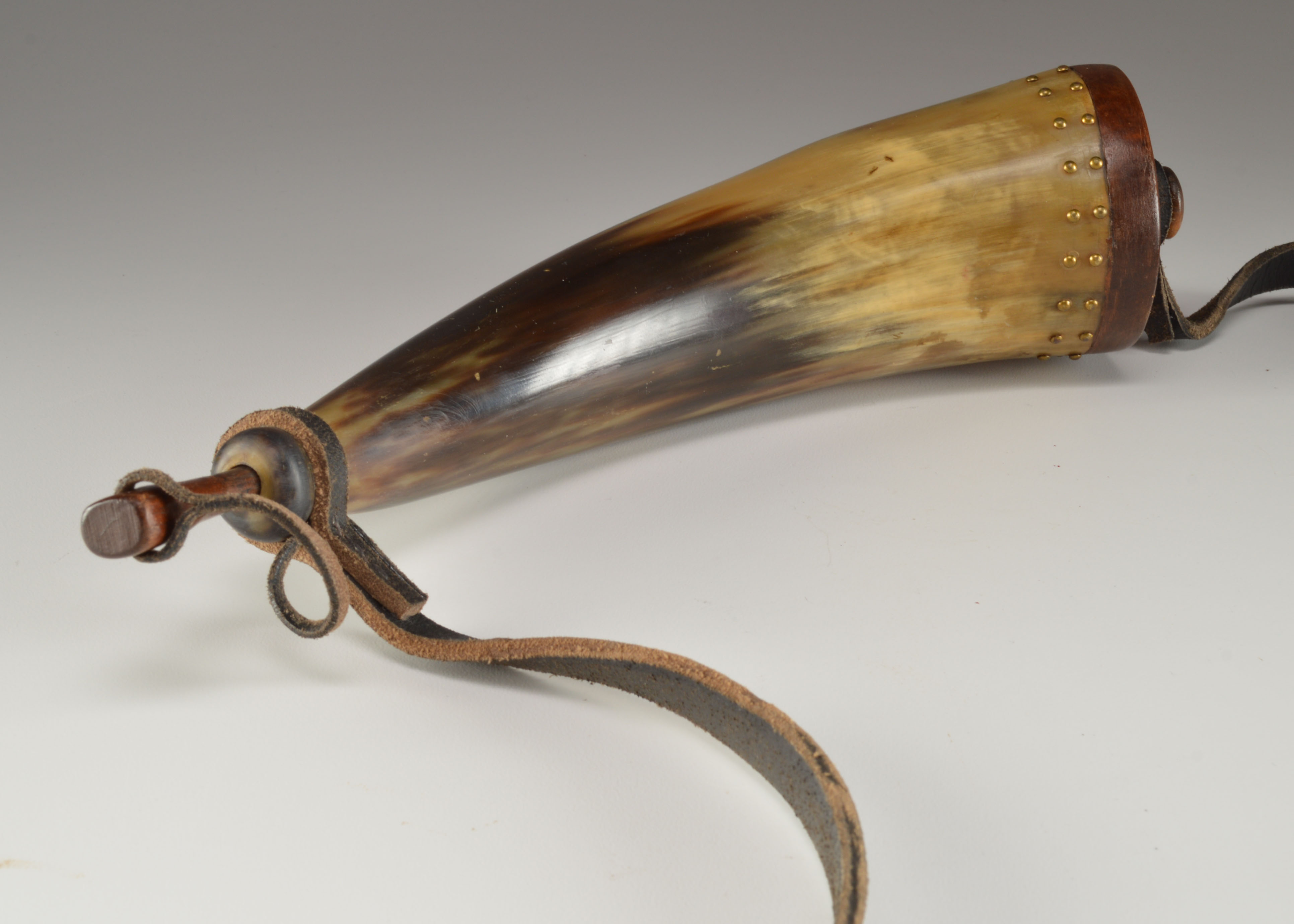 Vintage Cow Horn Powder Horn