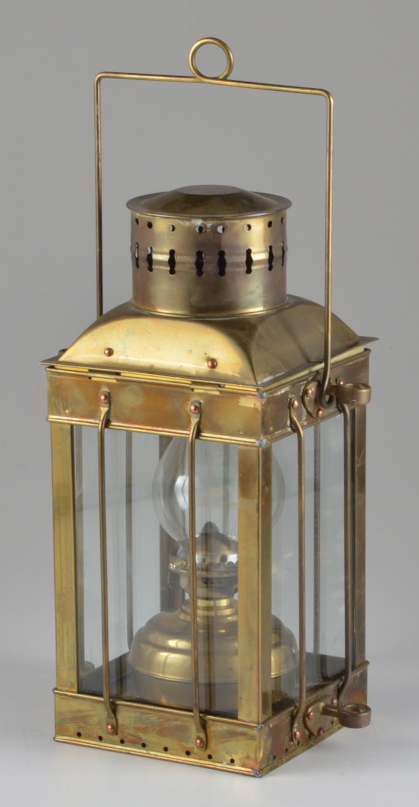 Vintage Maritime Neptune NR Brass Oil Lantern