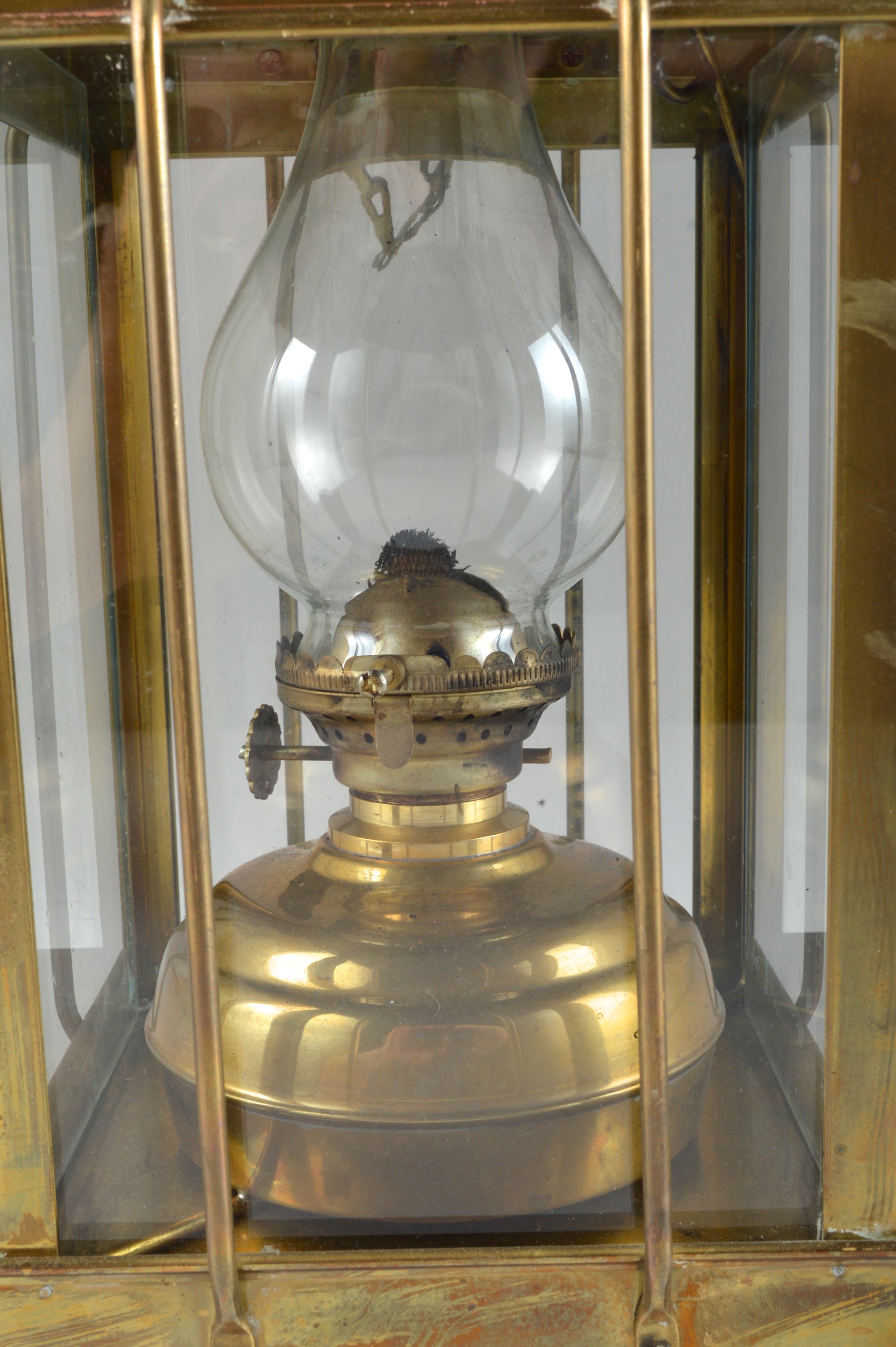 Vintage Maritime Neptune NR Brass Oil Lantern