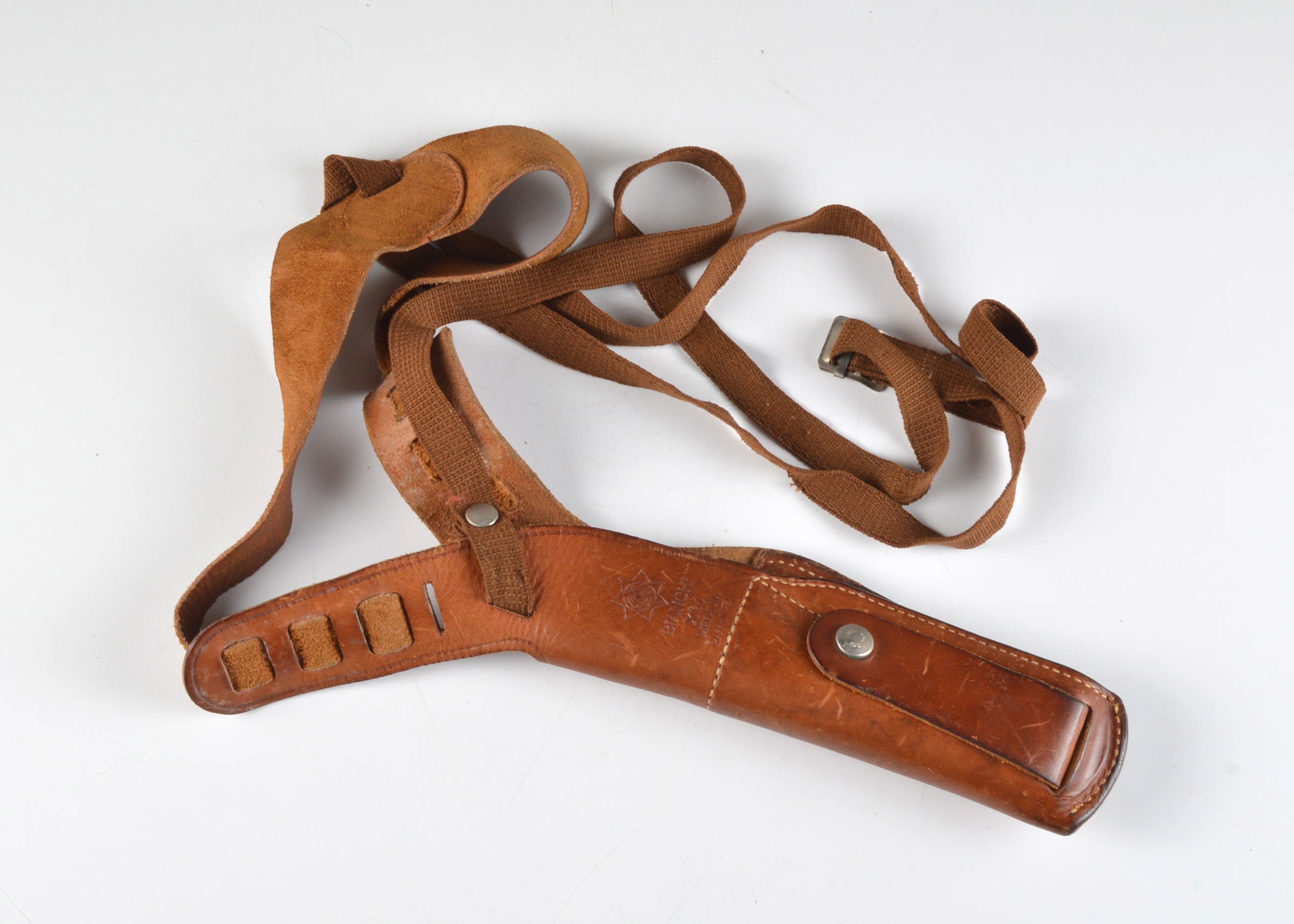 Bianchi leather X15 Medium Shoulder Holster