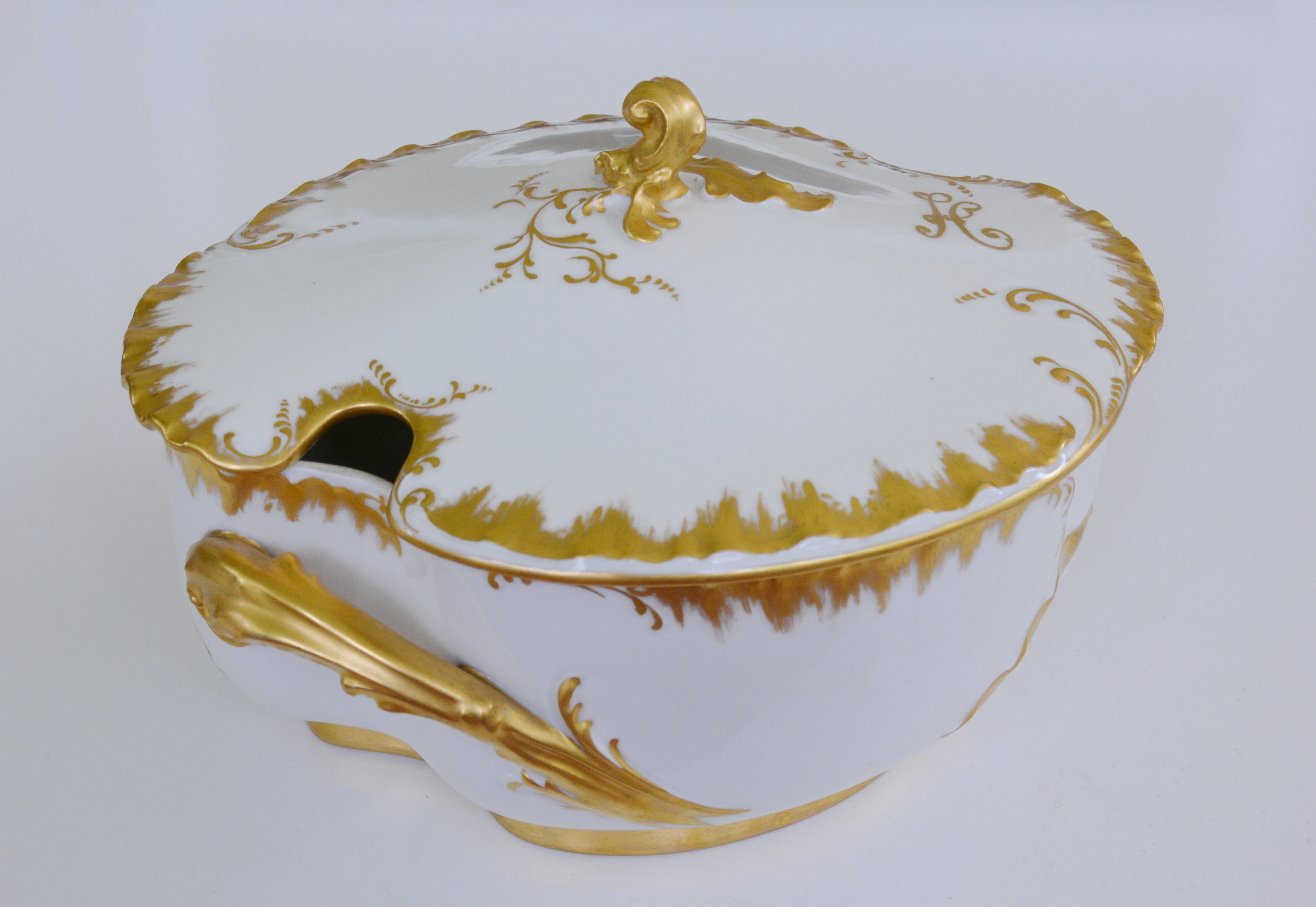 Antique Haviland Limoges Soup Tureen