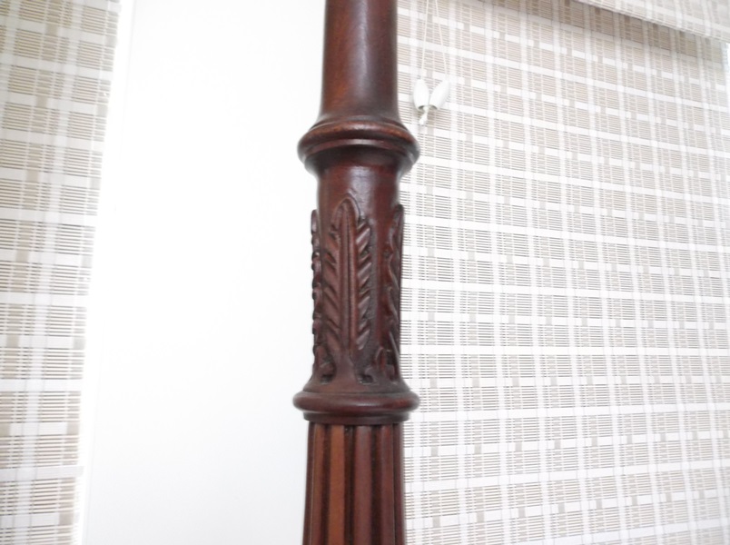 Ethan Allen Charleston Style Queen Size Four Poster Rice Bed