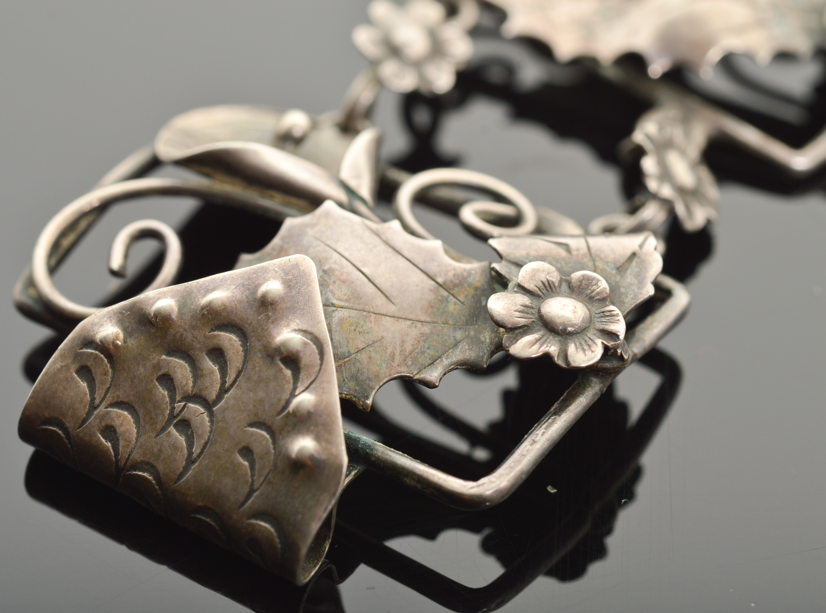 1940s Le Gro Sterling Silver Link Bracelet 