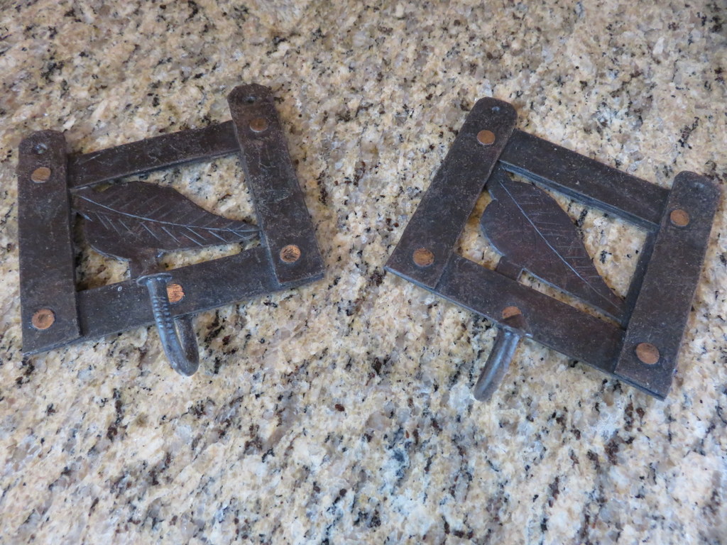 Assorted Plant Themed Decor Lot