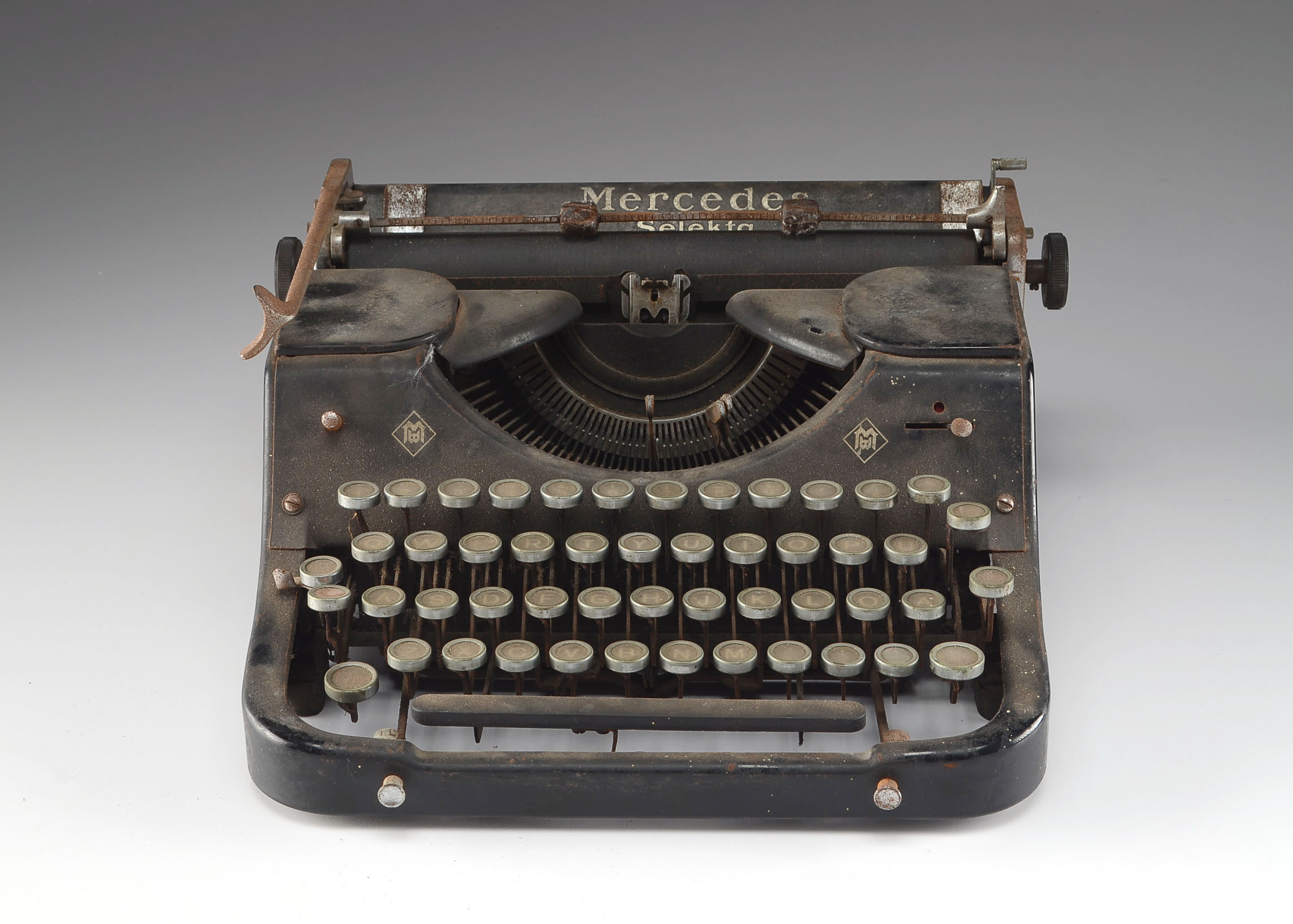 Mid-Century German Mercedes "Selekta" Typewriter