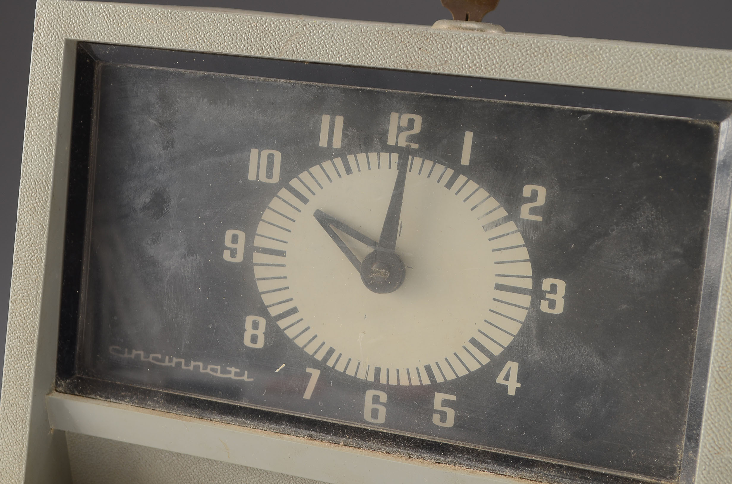 Vintage Cincinnati Mechanical Time-Clock 