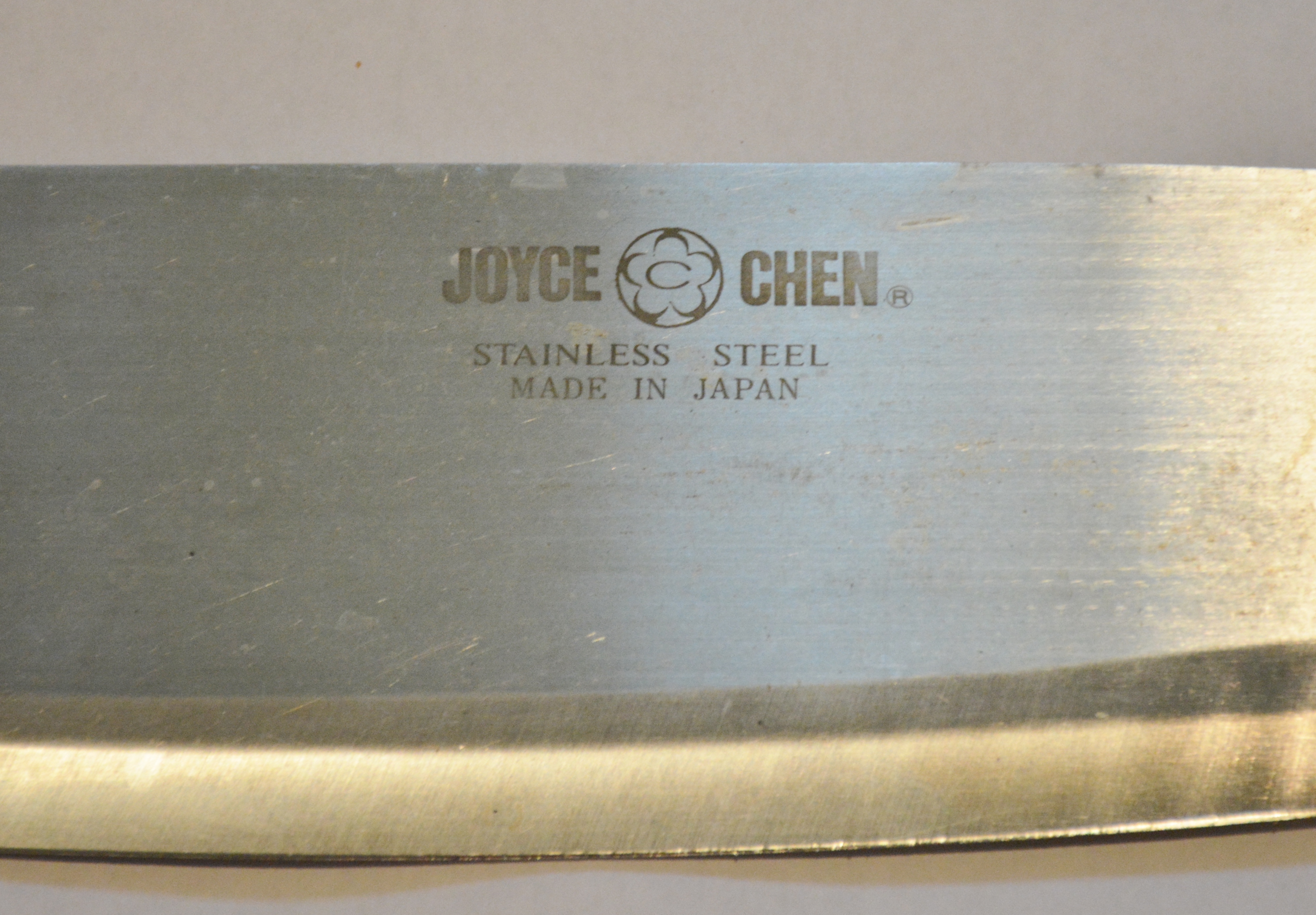 Kitchen Utensil Lot Including a Joyce Chen Knife 