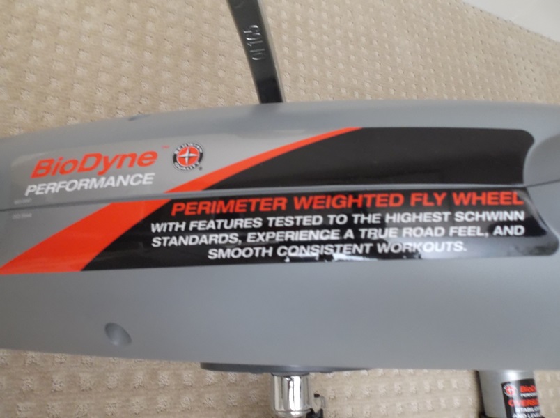 Schwinn 140 Upright Exercise Bike