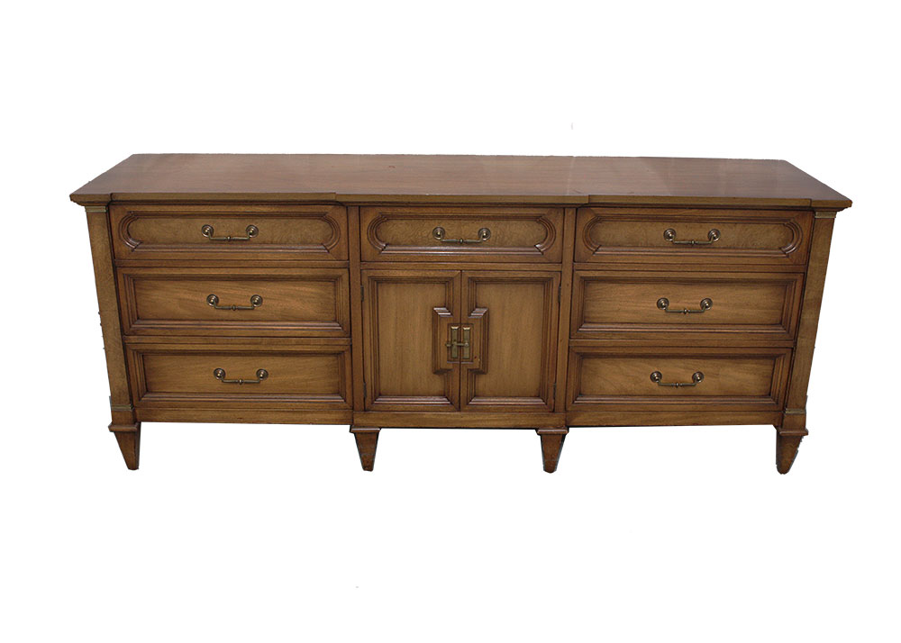 Mid-20th Century Weiman Rockwood Collection Credenza