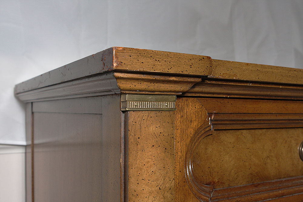 Mid-20th Century Weiman Rockwood Collection Credenza