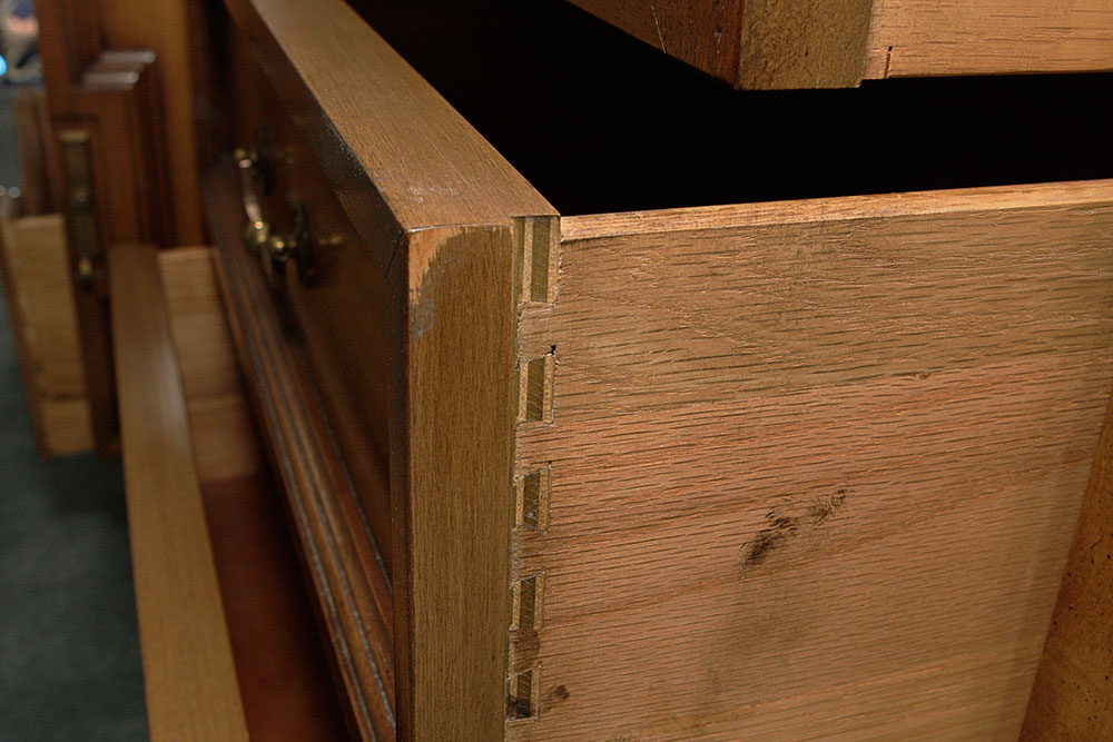 Mid-20th Century Weiman Rockwood Collection Credenza