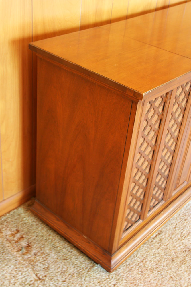 Vintage GE Man-Made Diamond Stylus Record Player Radio Unit