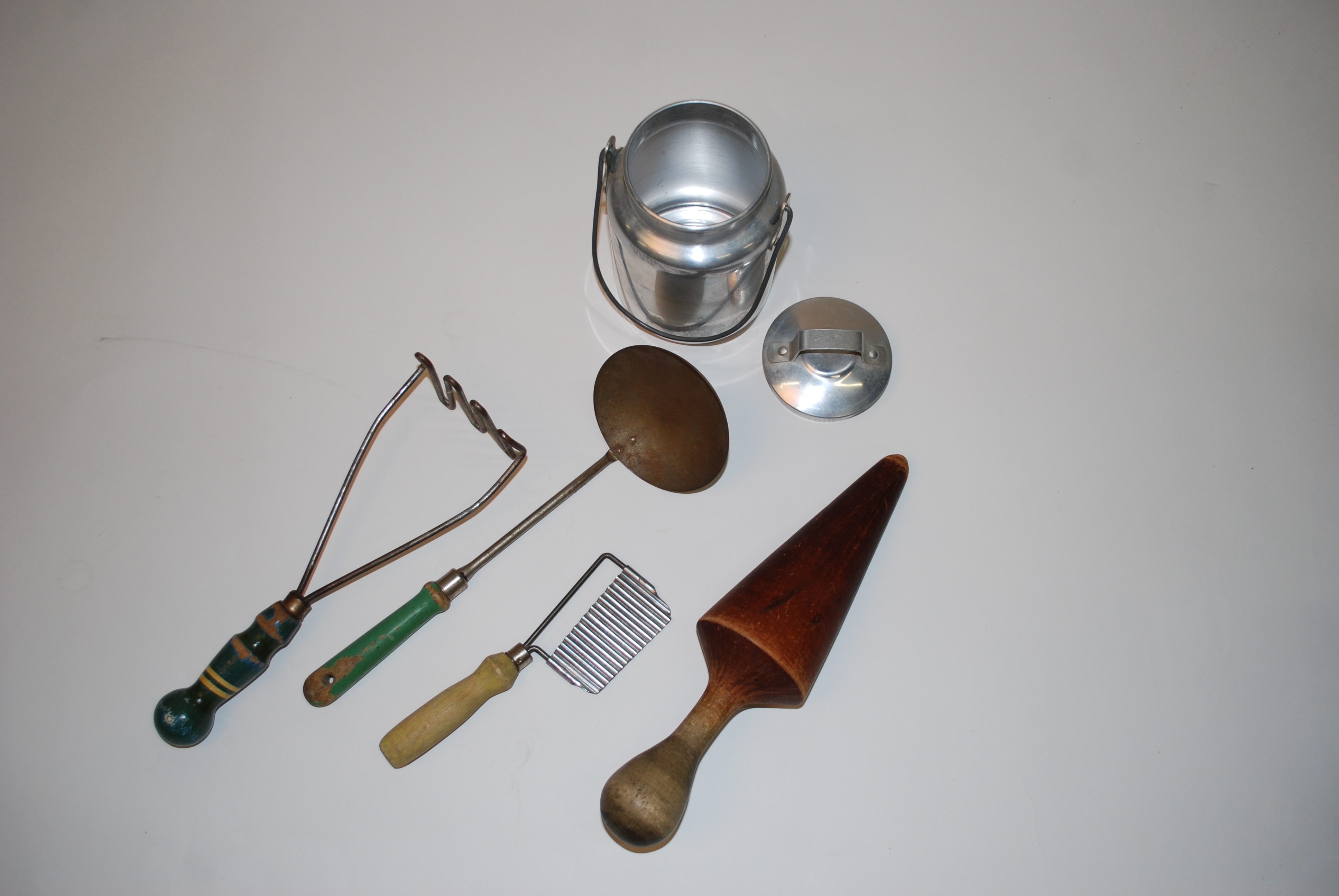 Collection of Kitchenware