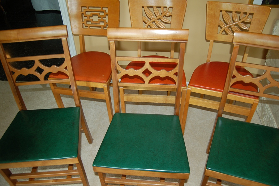 Stakmore Folding Table and Chairs