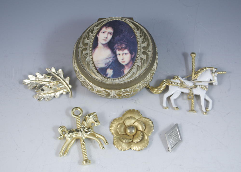 Vanity Box and Accessories