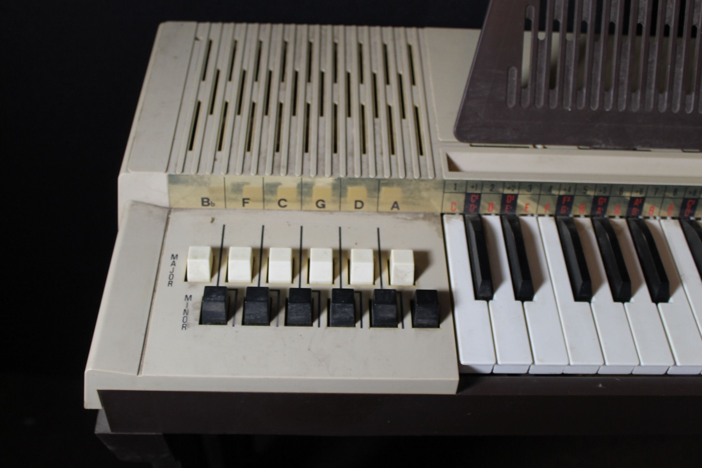 Bontempi 10 Electric Chord Organ