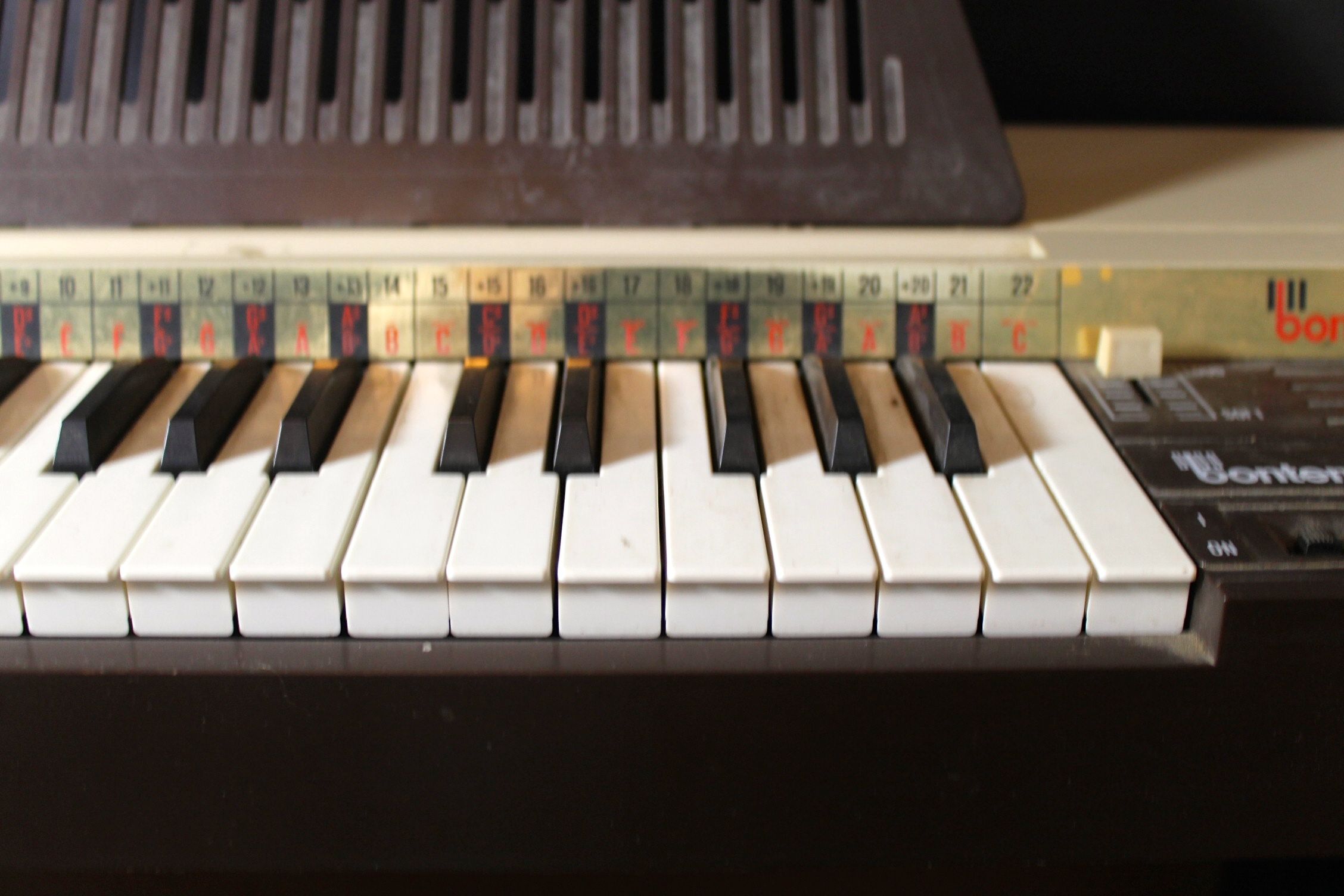 Bontempi 10 Electric Chord Organ