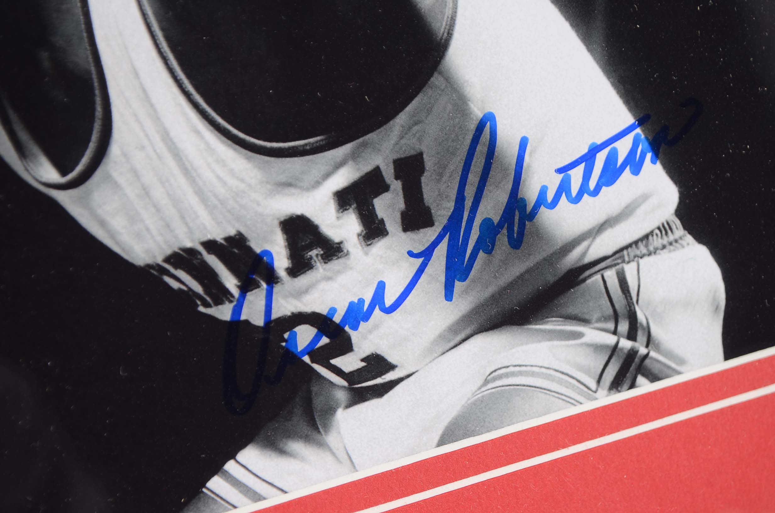 Oscar Robinson Signed Photo