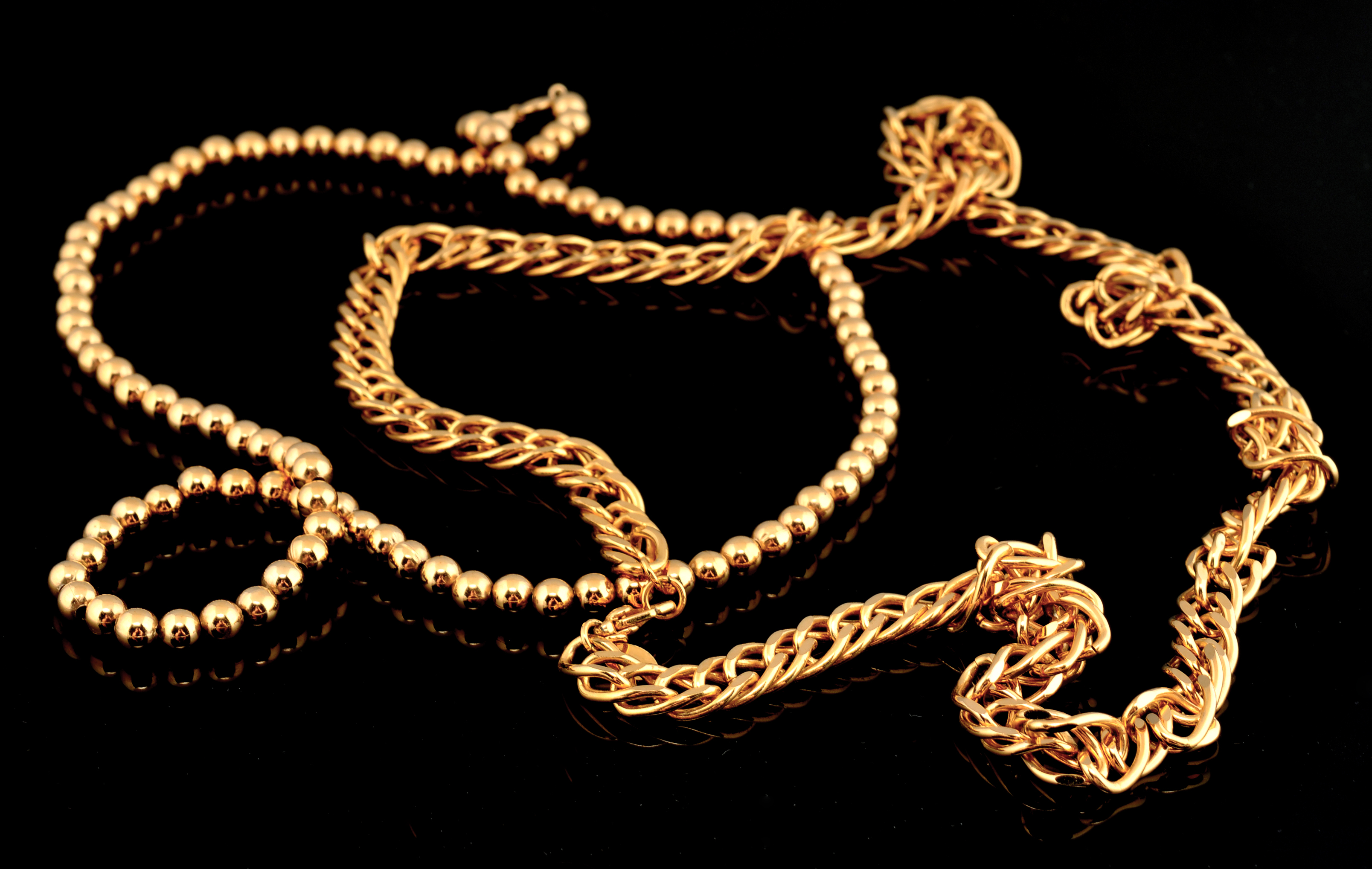 Collection of Seven Vintage Necklaces 