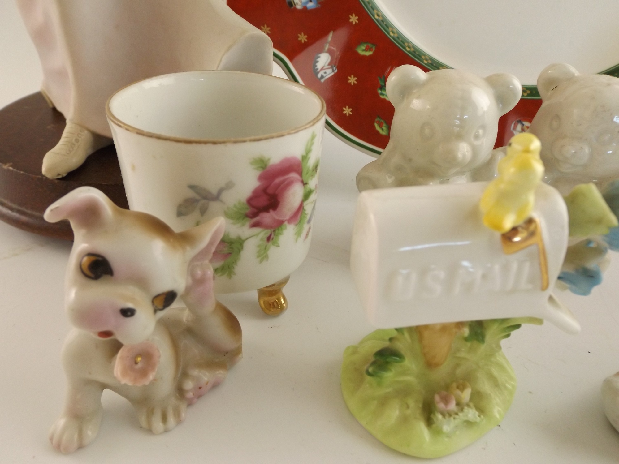 Porcelain Figurines and Villeroy & Boch Plate