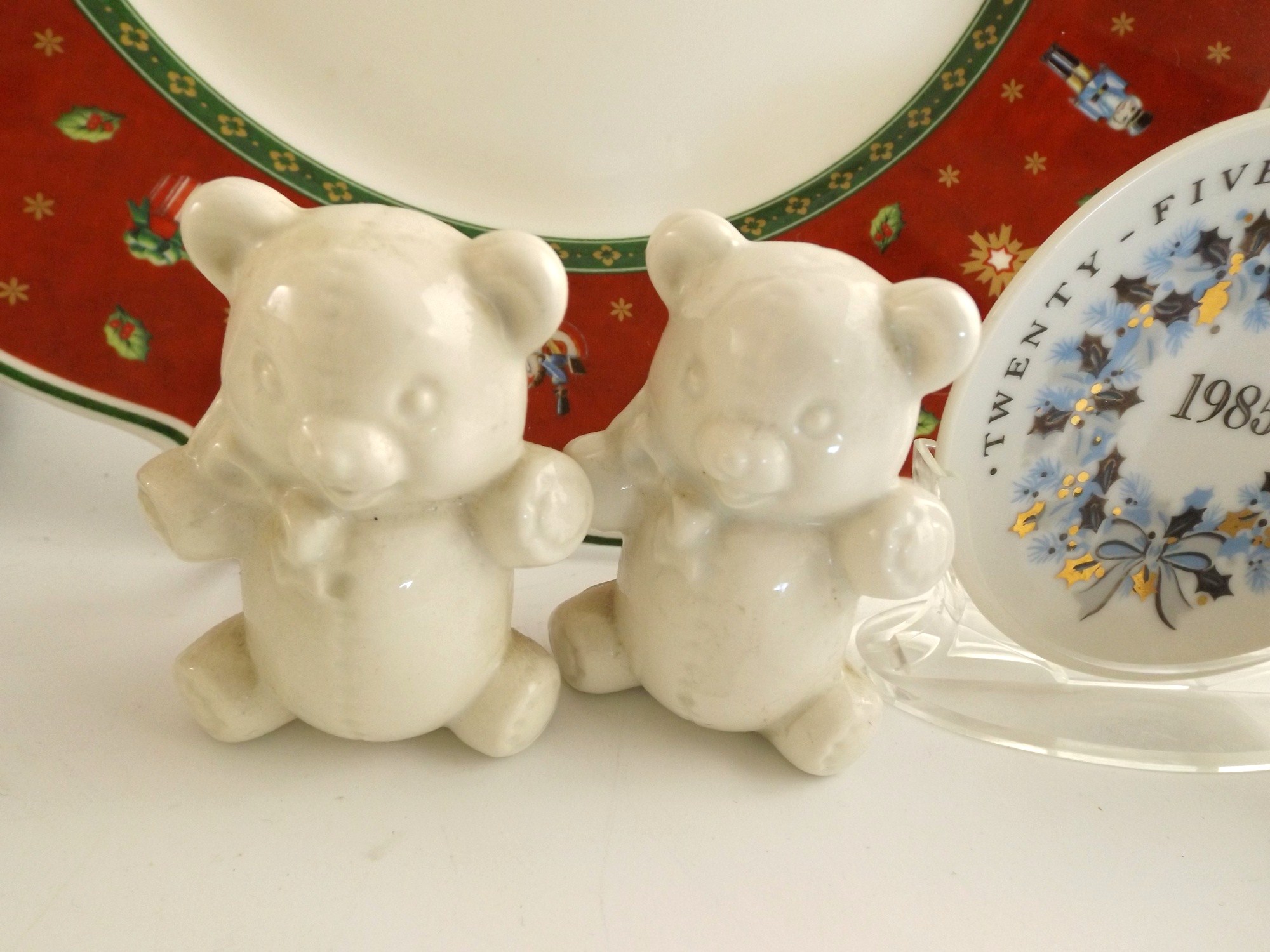 Porcelain Figurines and Villeroy & Boch Plate