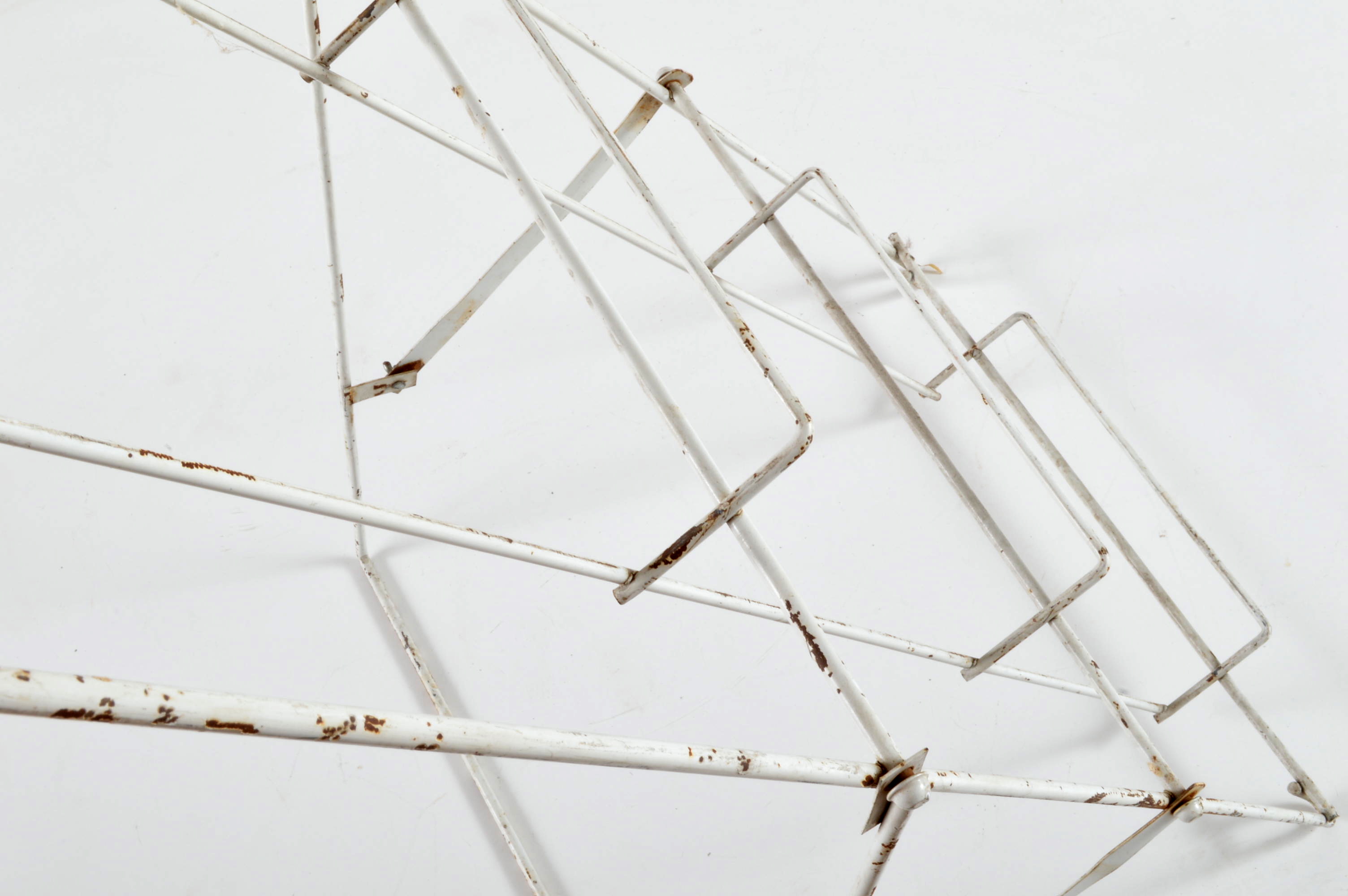 Vintage Easel Back Wire Display