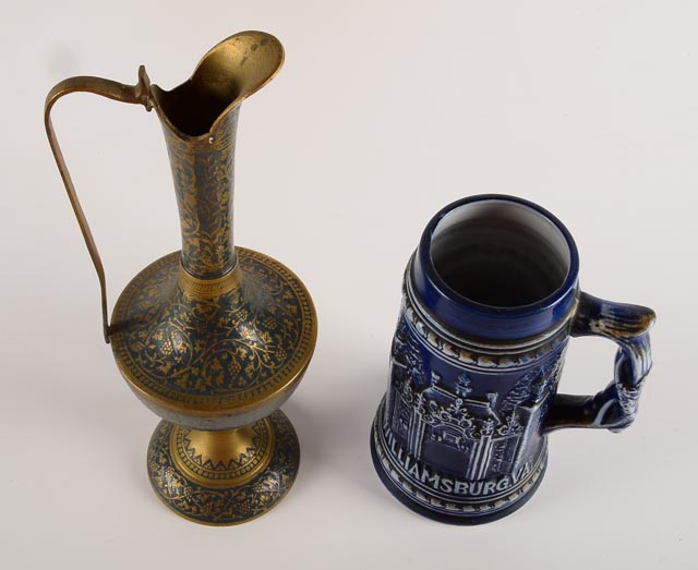 An Assortment of Vintage Decorative Items