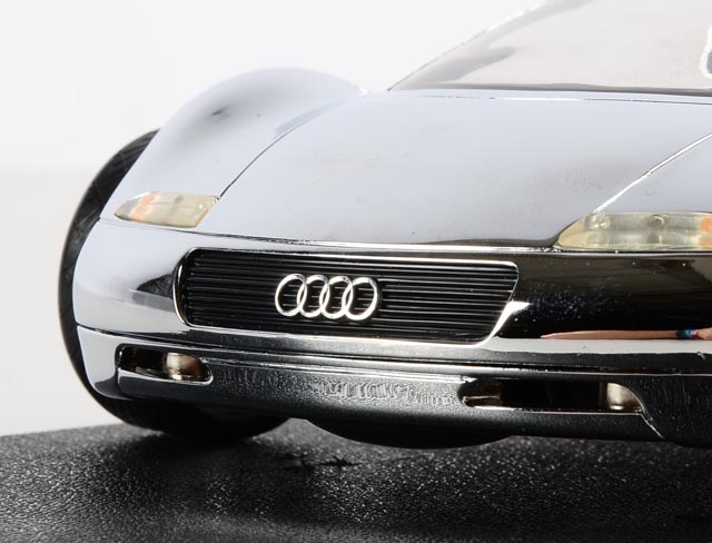 Revell 1994 Audi Avus Concept Die-Cast Model Car