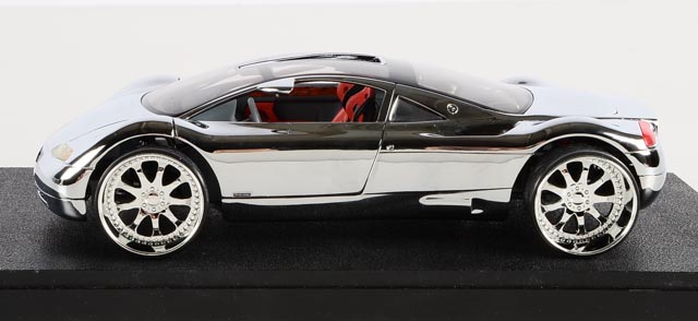 Revell 1994 Audi Avus Concept Die-Cast Model Car